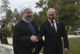 Россия и Иран могут отказаться от доллара в двусторонней торговле